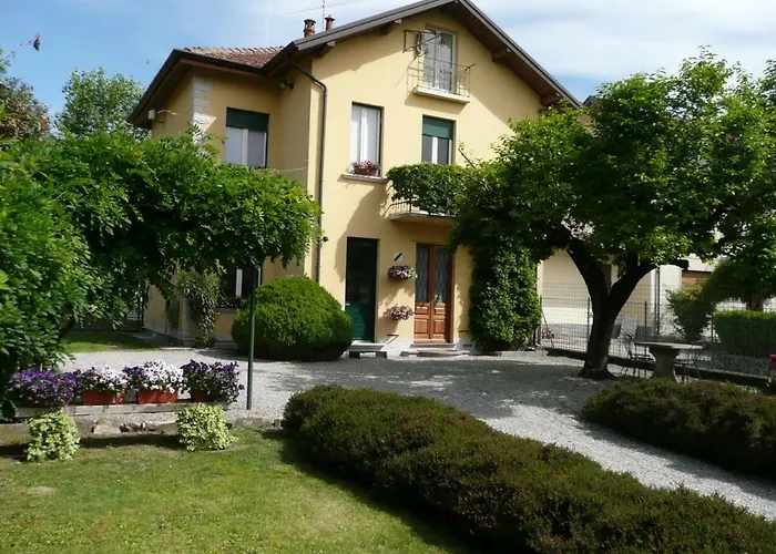 Piccolo Nocleg ze śniadaniem